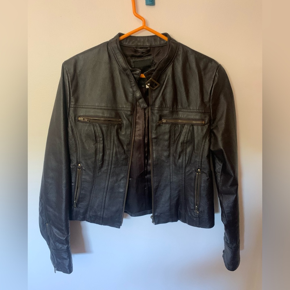 Women's Brown Leather Jacket. Near perfect condition